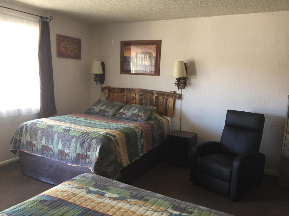 Rocky Mountain Lodge Dubois Eksteriør billede