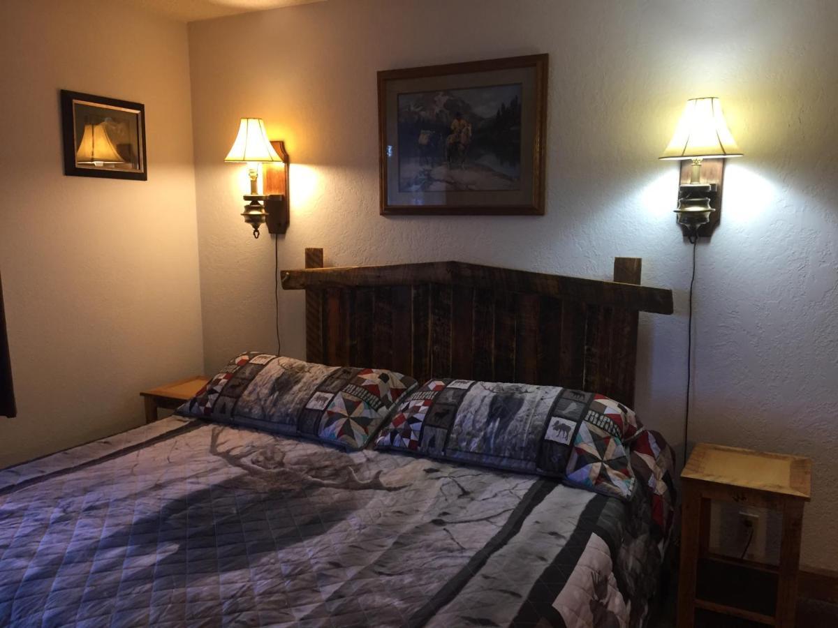Rocky Mountain Lodge Dubois Eksteriør billede
